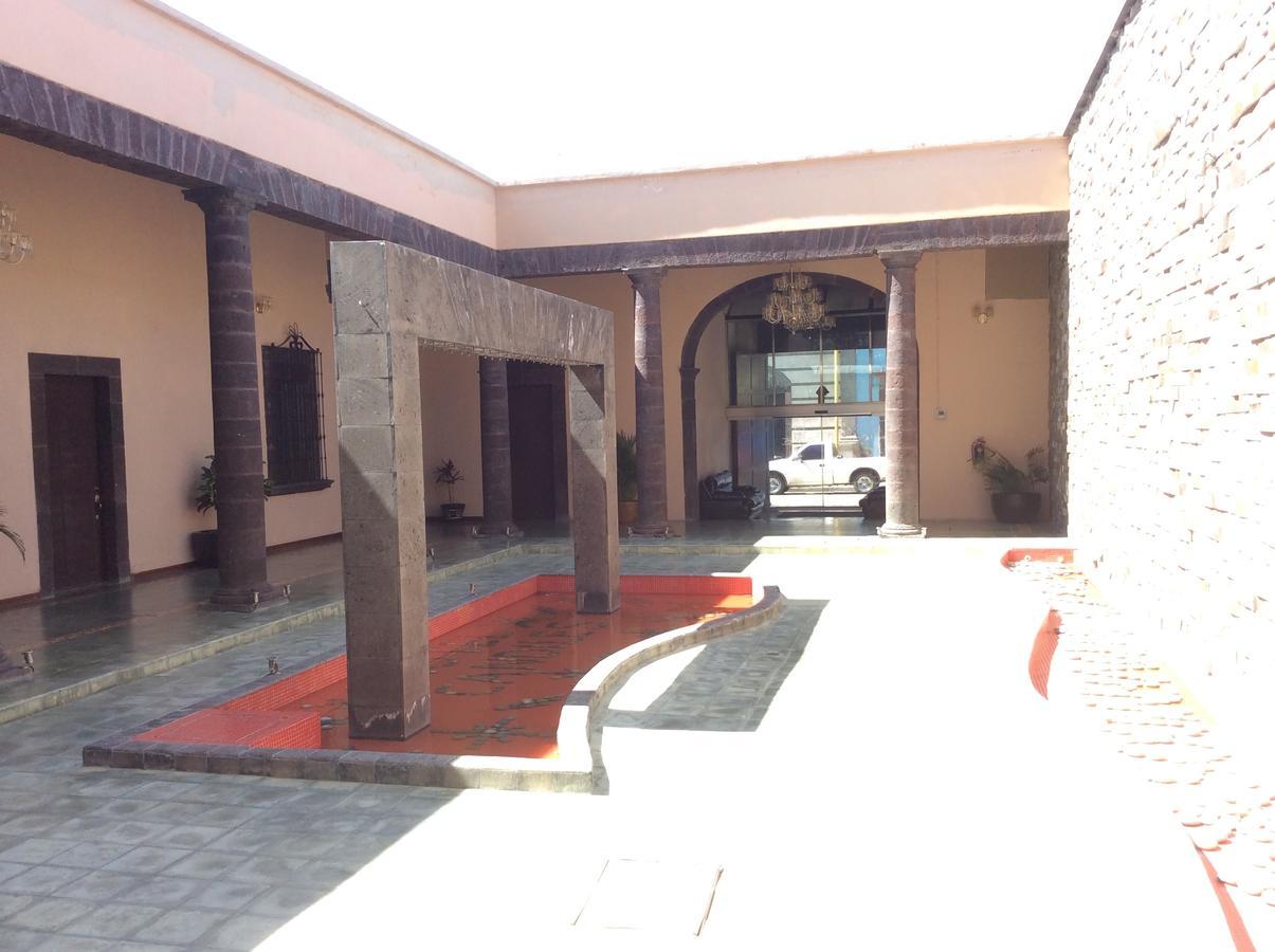 Hotel Candiles Valle de Santiago 外观 照片