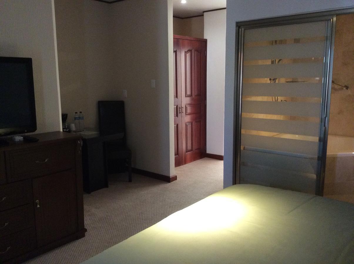 Hotel Candiles Valle de Santiago 外观 照片
