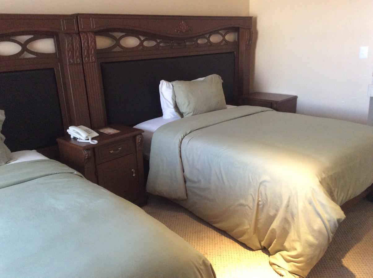 Hotel Candiles Valle de Santiago 外观 照片