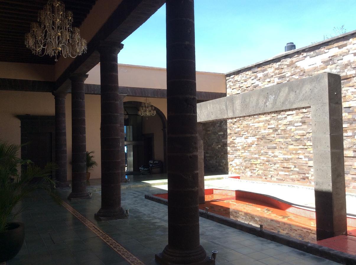 Hotel Candiles Valle de Santiago 外观 照片